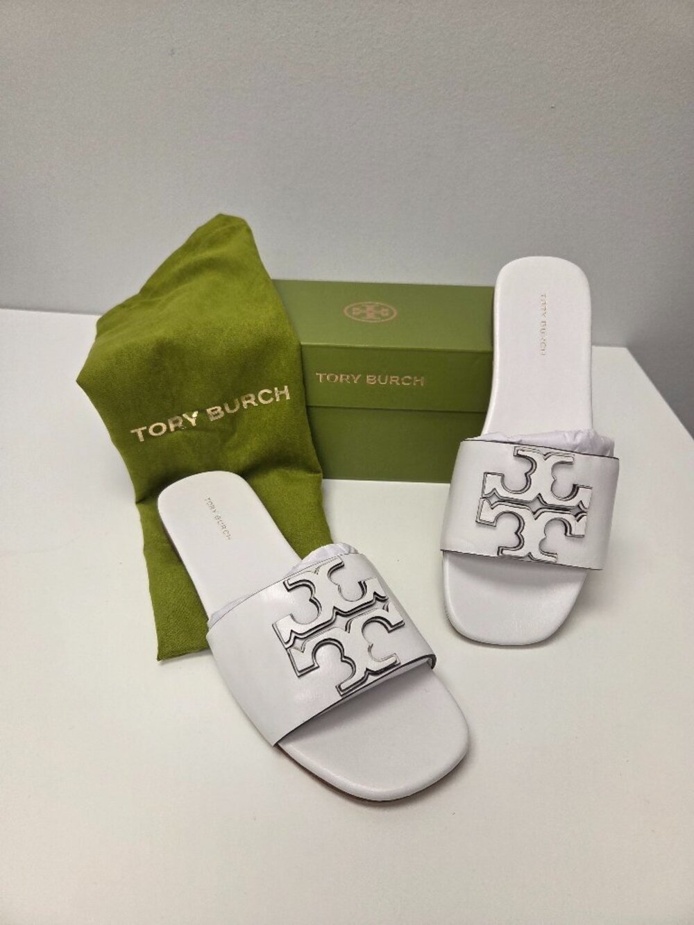 Tory Burch Gardenia Ines Flat Slide Size 6